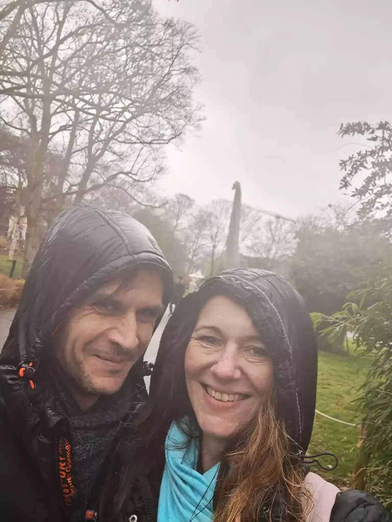 Dinoworld Zoo Köln Selfie Regen