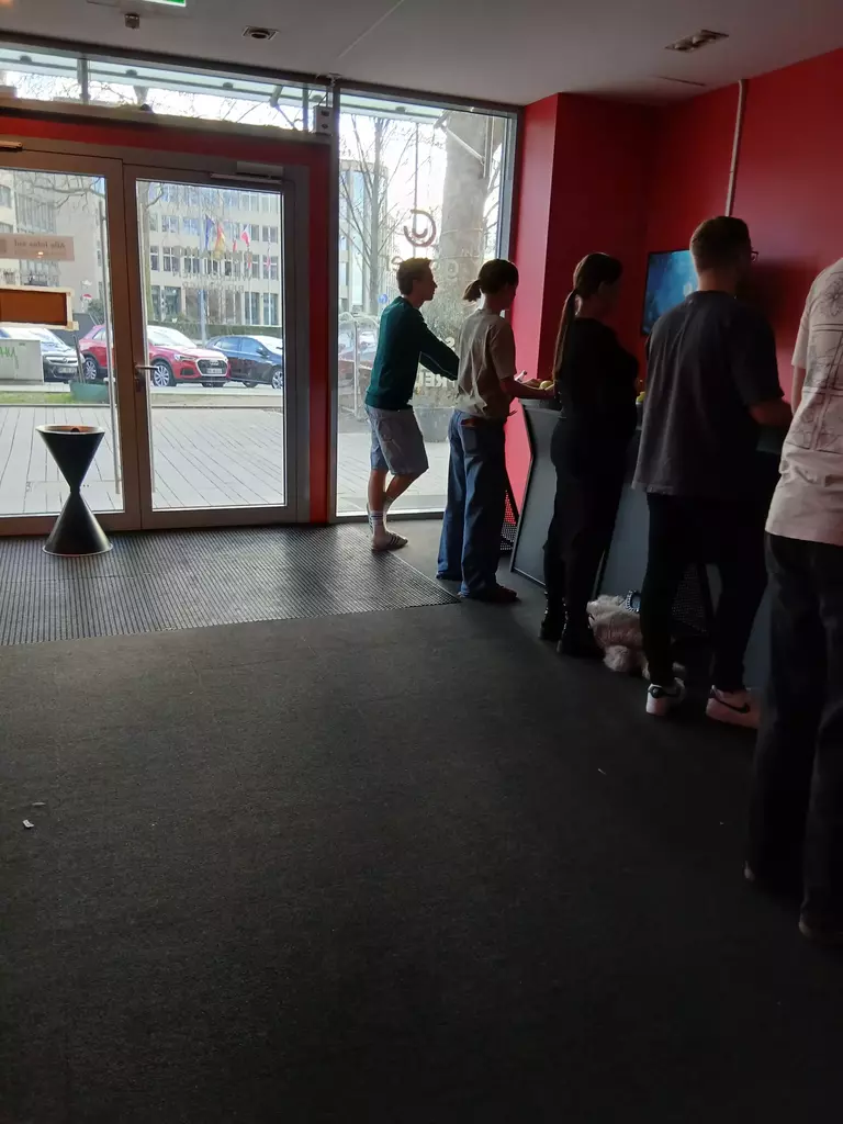 Gamer Düsseldorf Stehspiele