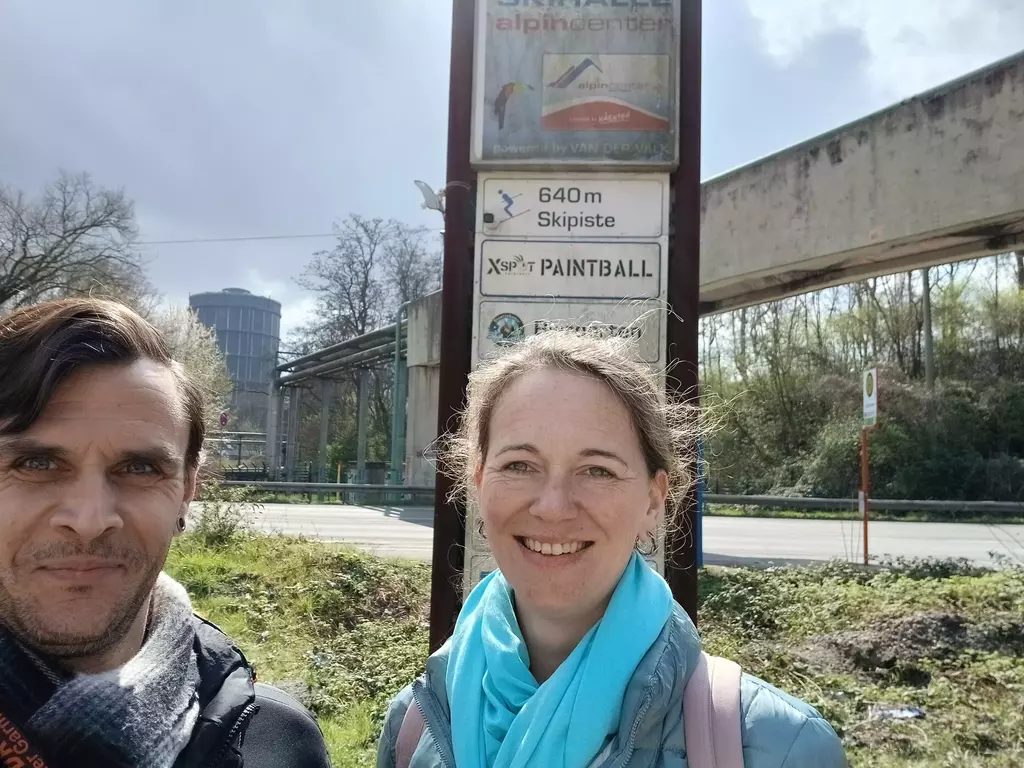 Skydiving Bottrop - Unser Erfahrungsbericht und die Bewertung (2026) 2 Skydiving Bottrop Schnarkiesworld