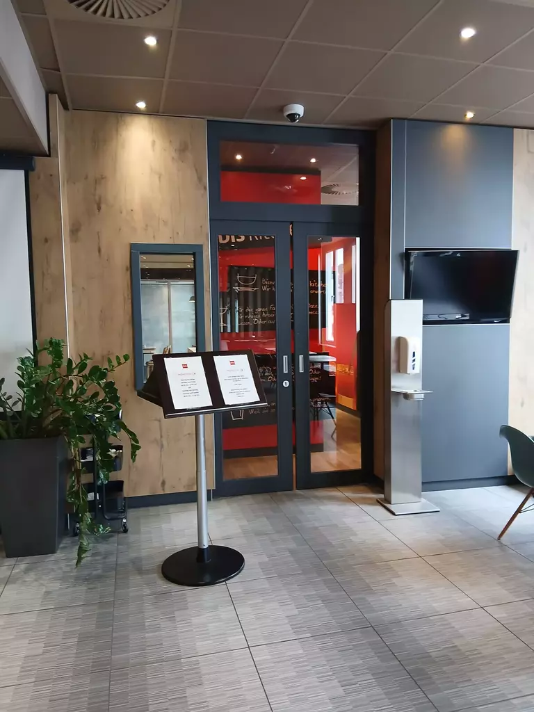 Ibis Hotel Hamburg Alster Centrum Lobby Eingang Restaurant