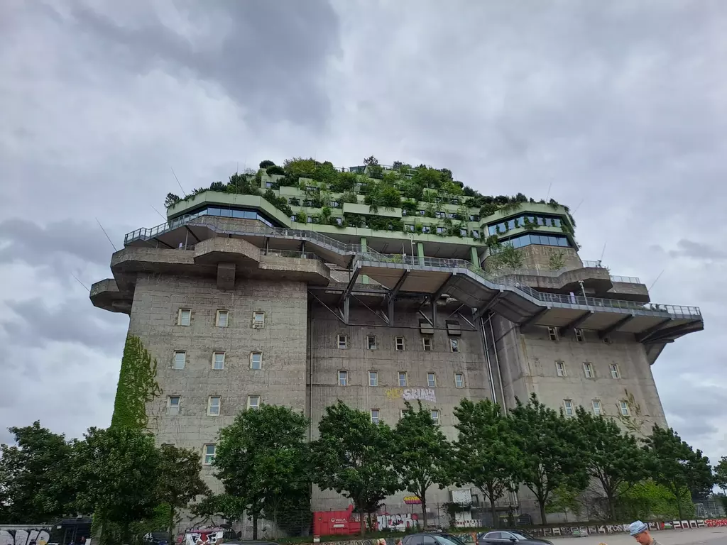 Hamburg - Wir kommen - Tag 1 – Nachtzug von Duisburg nach Hamburg 7 Hamburg Bunker Feldstraße