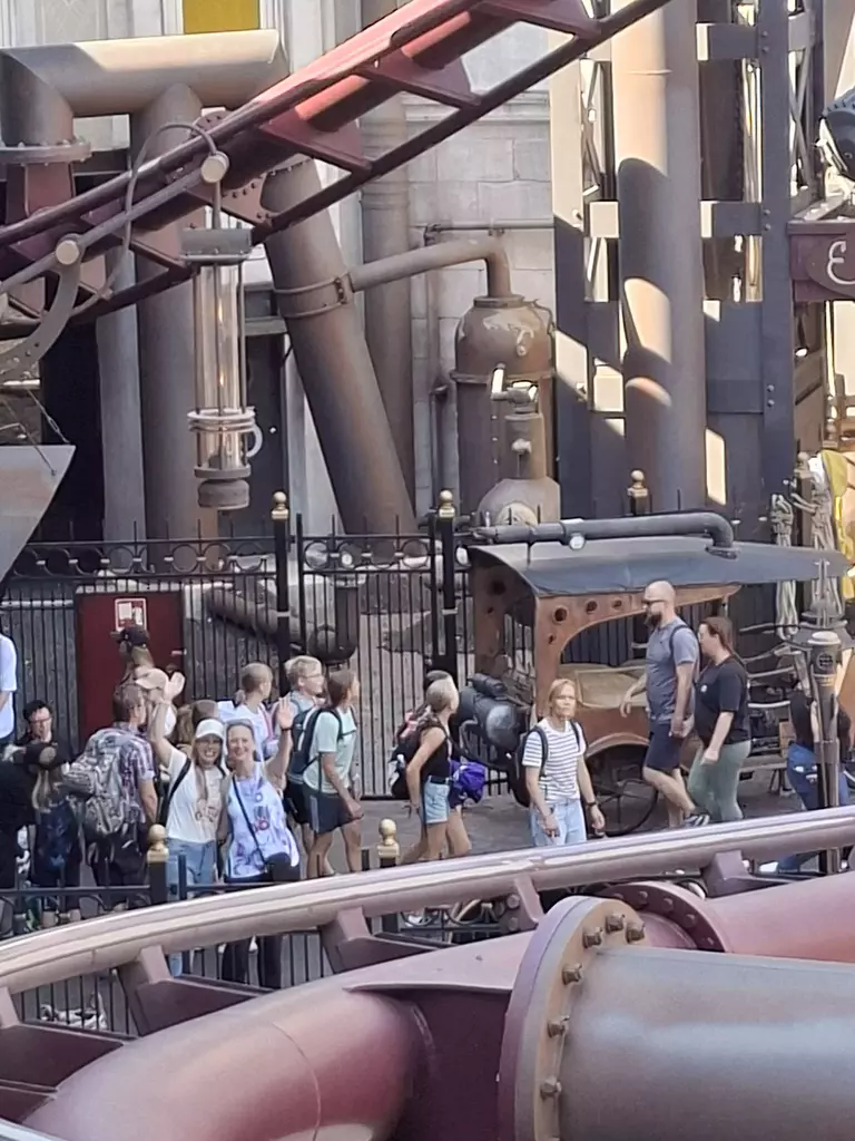 Phantasialand Sommerferien Deal 2026: Lohnt sich der Freizeitpark zum günstigen Preis? 5 Phantasialand Sommerferien Deal FLY 2