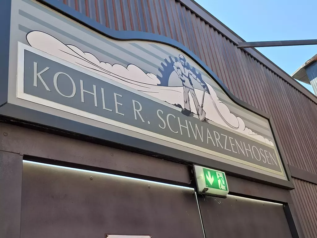 Phantasialand Sommerferien Deal 2026: Lohnt sich der Freizeitpark zum günstigen Preis? 16 Phantasialand Sommerferien Deal Kulisse Klugheim