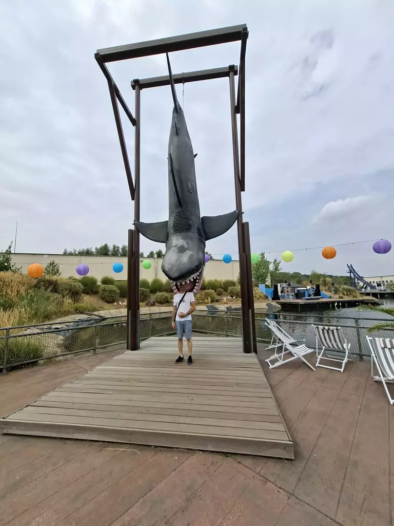 Movie Park Germany (2026) in Bottrop Kirchhellen! Groupon Deal 12 Movie Park Germany Jaws
