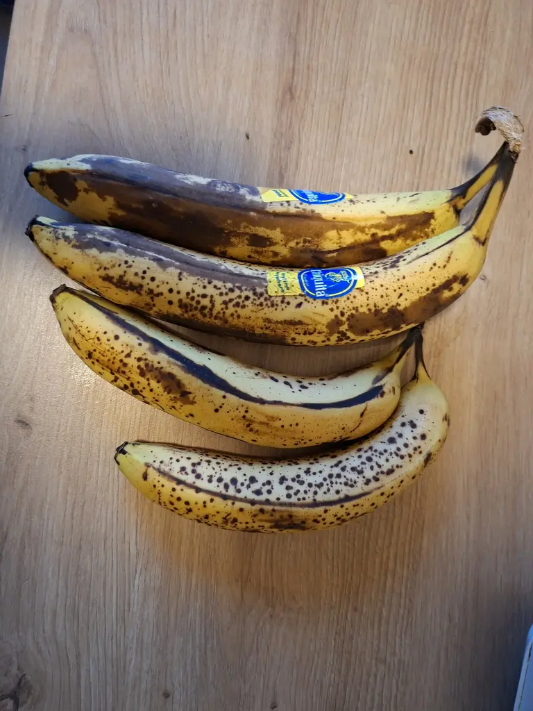 Sind Chiquita-Bananen wirklich besser? Unser 6-Tage-Test gegen die Discounter-Banane 3 chuiquita vs noname 3