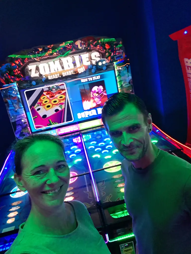 Game Box Duisburg Erfahrung Bewertung Zombies
