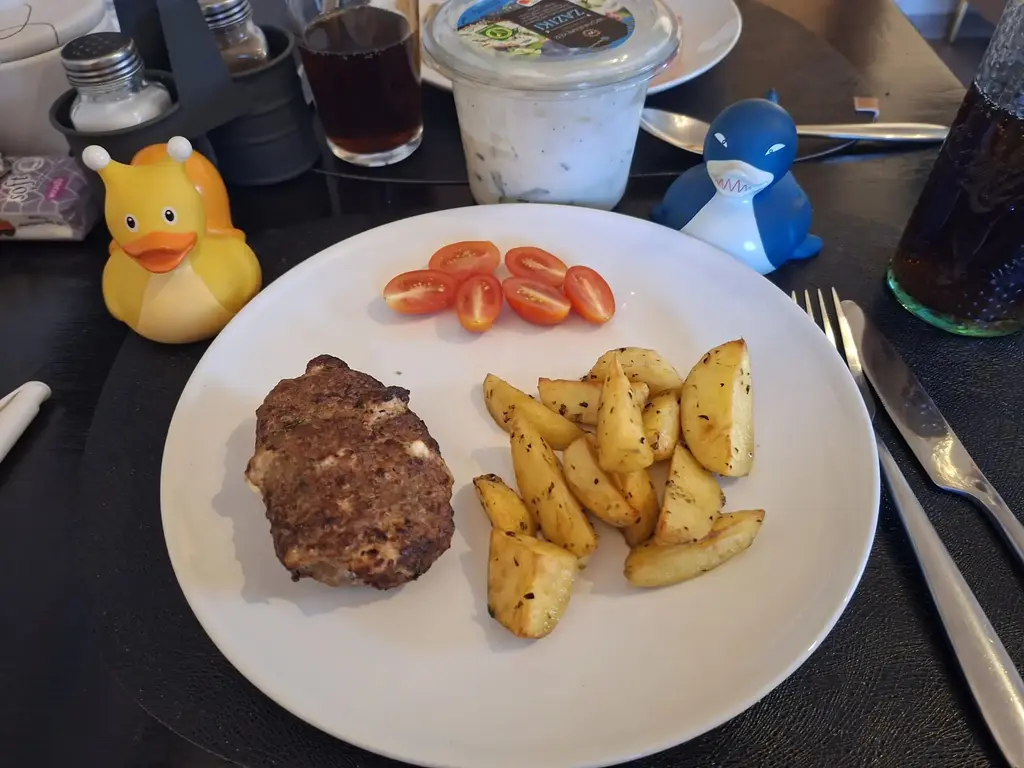 Bifteki selber machen kann doch nicht so schwierig sein... 4 Bifteki selber machen 3
