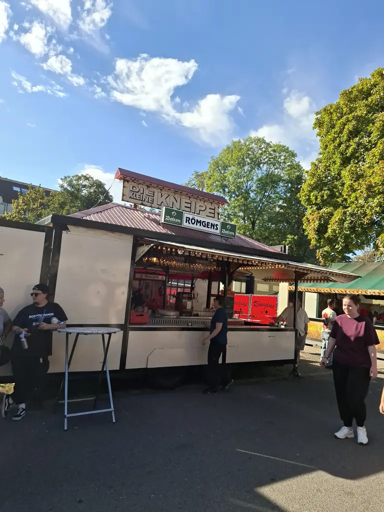 Sprödentalkirmes Krefeld im Herbst 2026: Unser erster Besuch auf dem Sprödentalplatz 3 herbst kirmes krefeld sproedentalplatz schnarkiesworld die kleine kneipe 1